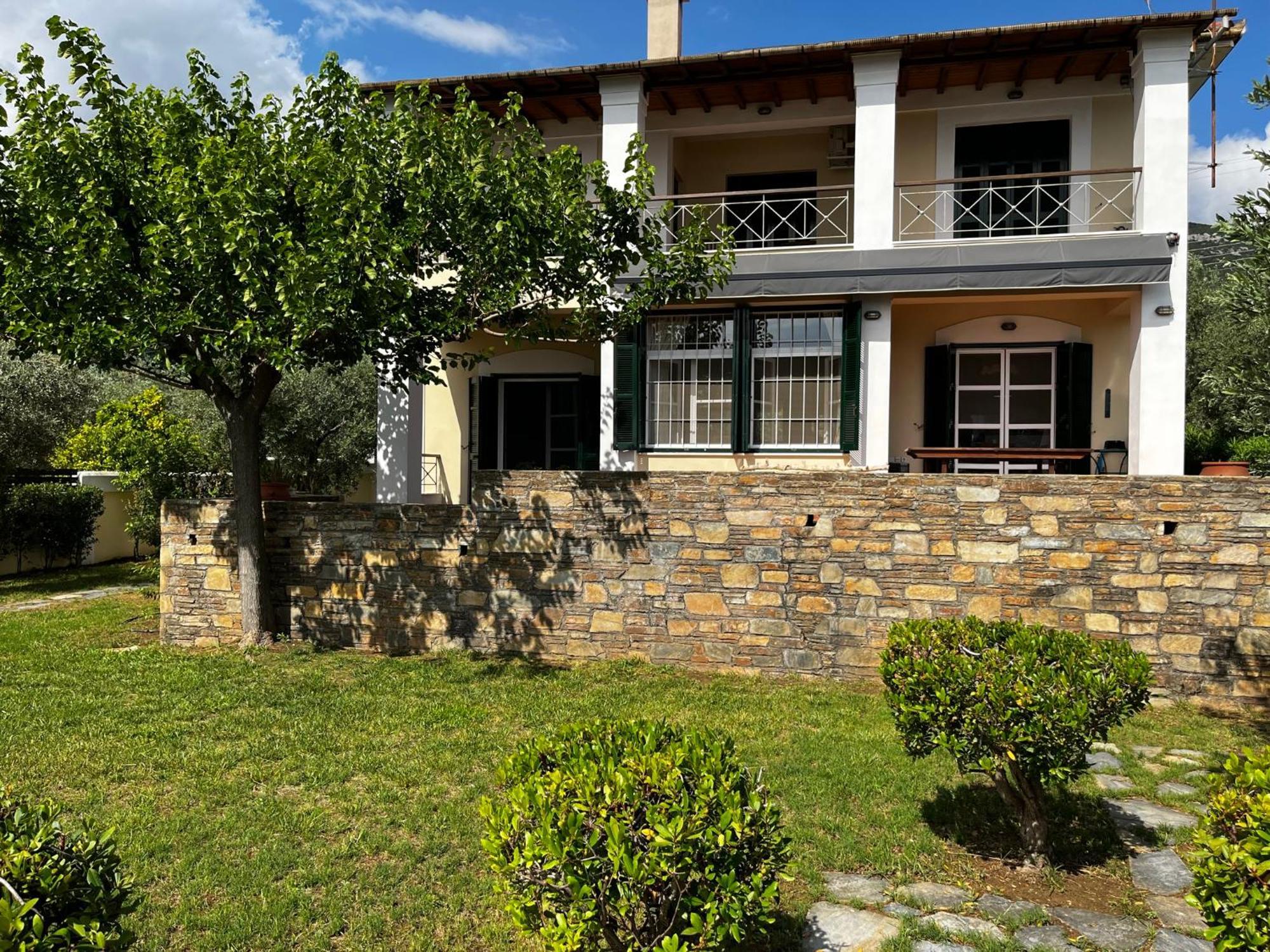 Villa Liana Sourpi Exterior foto